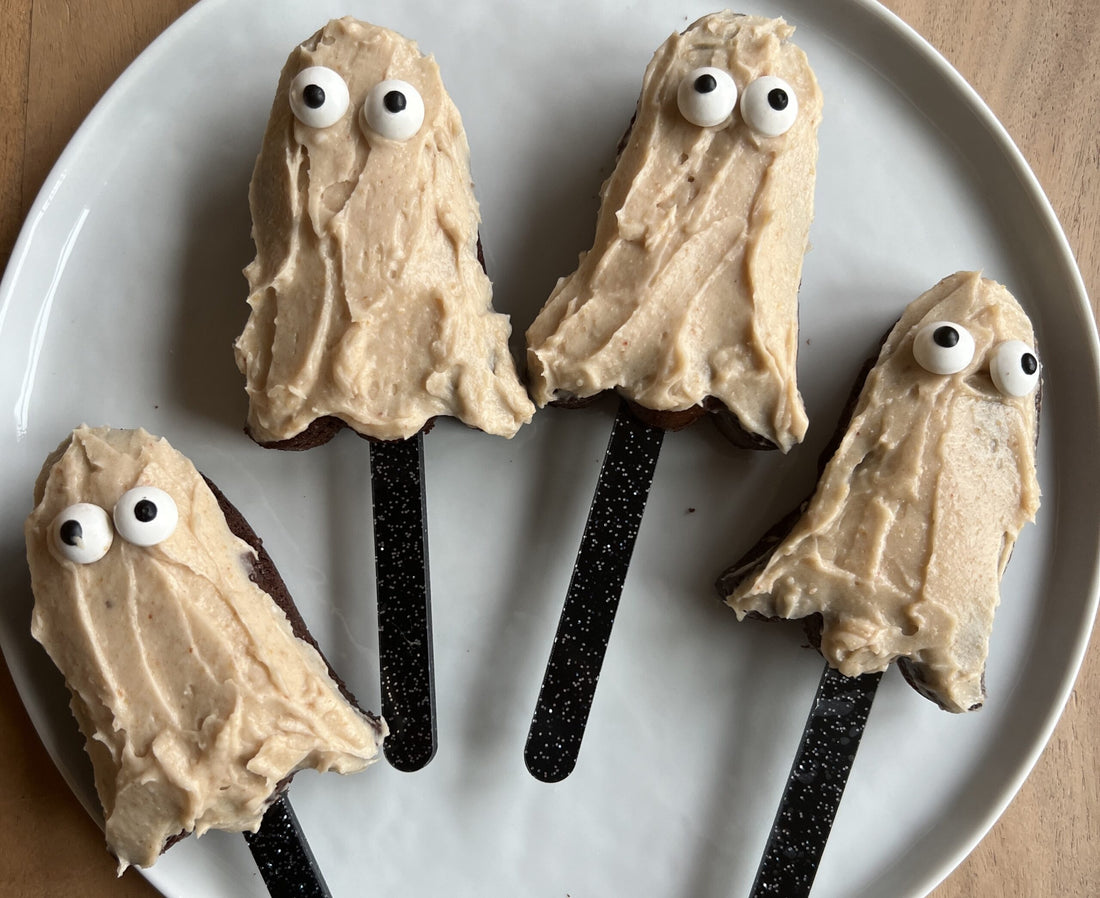 No Flour Ghost Cake Pops