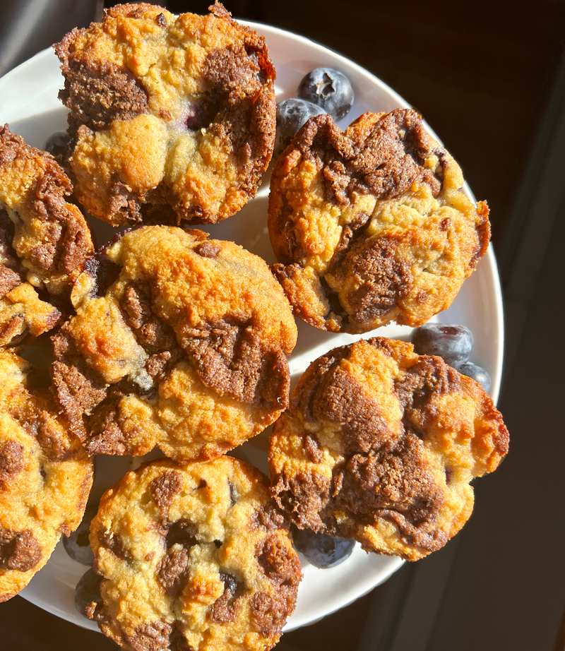 Vanilla Blueberry Crunch Muffins